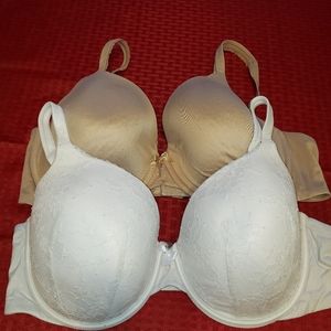 2 Victoria's Secret Perfect Coverage Bras